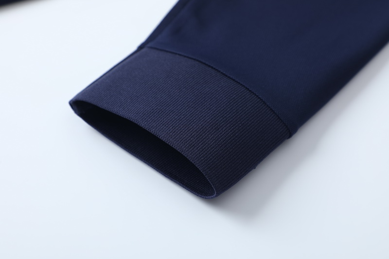 Eenvoudig poloshirt met lange  - Golf Equipment Rental recensie en prijs